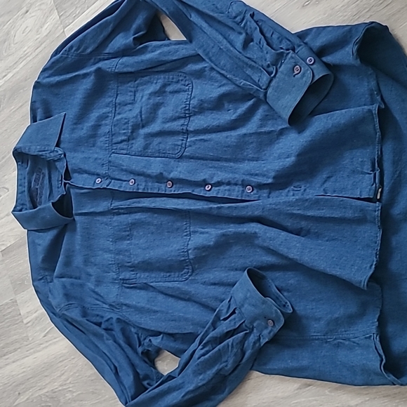 Vintage Looney Tunes Embroidered Button Down Shirt - Picture 4 of 8